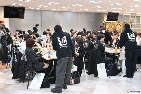 「『龍が如く』ファンミーティング2024」第二部には宇垣さん、小山さん、中谷さん、伊波さんが登場！カラオケでは「ばかみたい」はもちろん意外な楽曲もの画像4