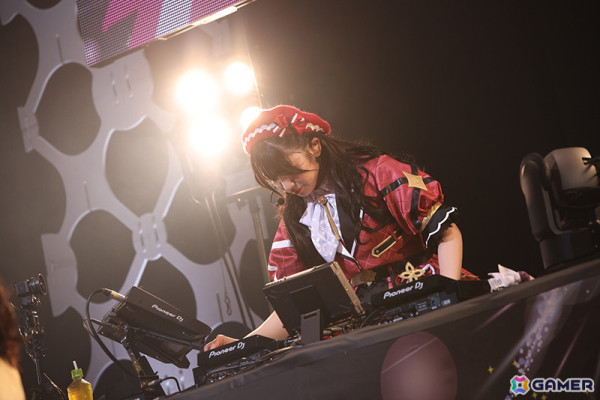 「Lyrical Lily 4th LIVE - 宝物の1日-」夜公演のオフィシャルライブレポートが公開！“きゃわいさ”全開の完全新曲「君たちはKawaiku生きるか」の披露もの画像13