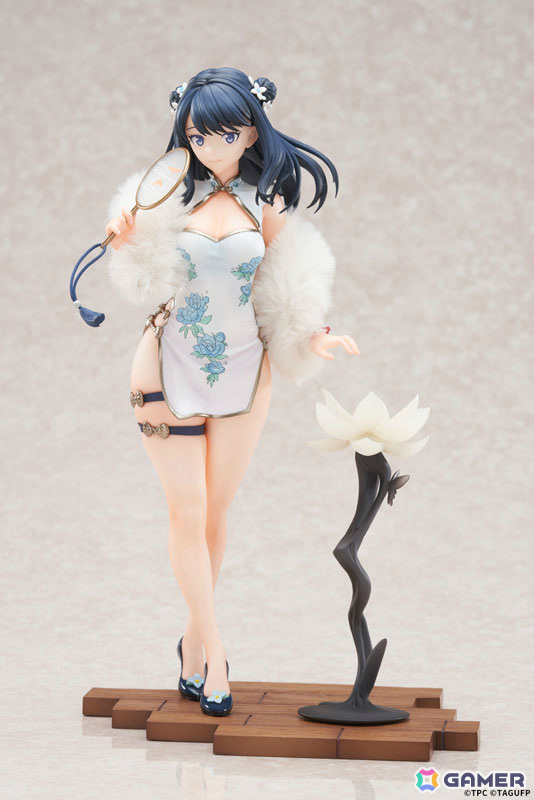 グリッドマン ユニバース」六花と夢芽がエレガントなチャイナドレス姿