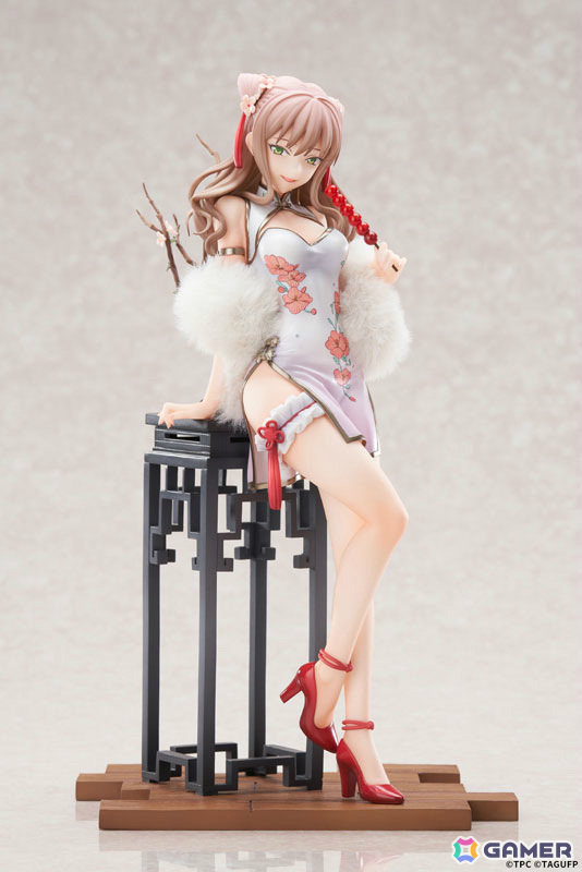 グリッドマン ユニバース」六花と夢芽がエレガントなチャイナドレス姿