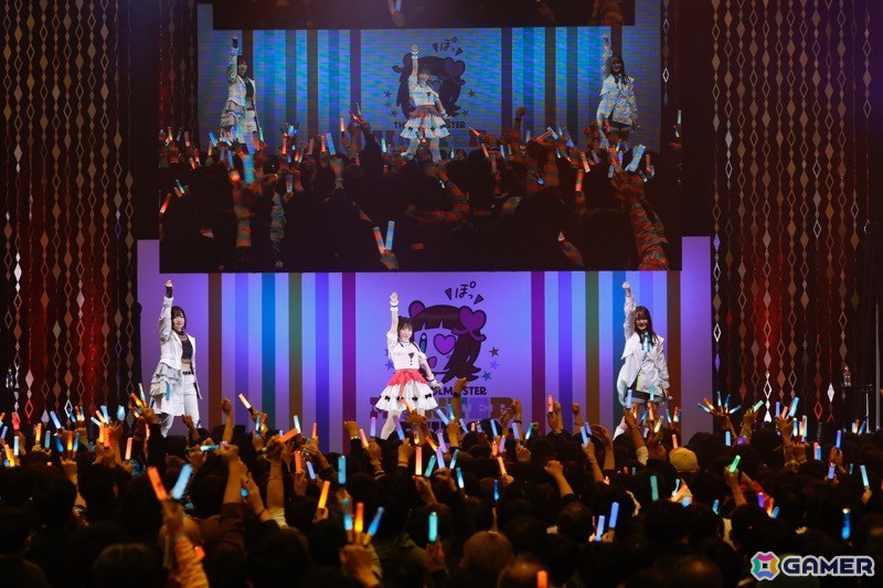 ライブステージ、サークルエリアなど“アイ”が詰まった「アイマスエキスポ」会場の模様をレポート!波多野公士氏へのインタビューもお届けの画像