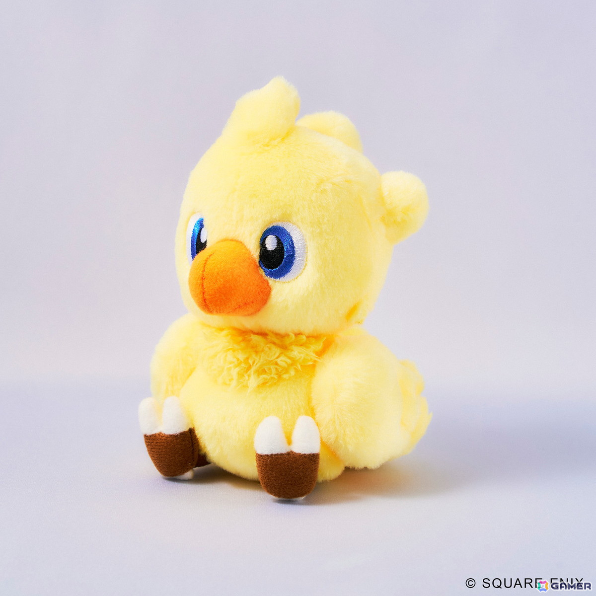 「ファイナルファンタジー」シリーズよりチョコボとモーグリのフラッフィーぬいぐるみが発売決定！少し毛足が長く、ふわふわ・もちもちな手触りにの画像3