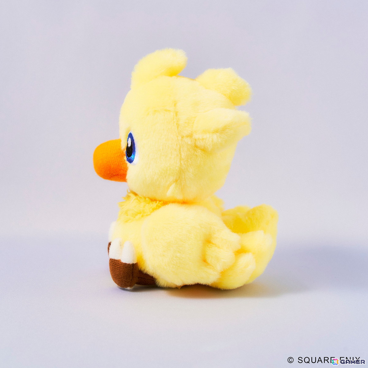 「ファイナルファンタジー」シリーズよりチョコボとモーグリのフラッフィーぬいぐるみが発売決定！少し毛足が長く、ふわふわ・もちもちな手触りにの画像4