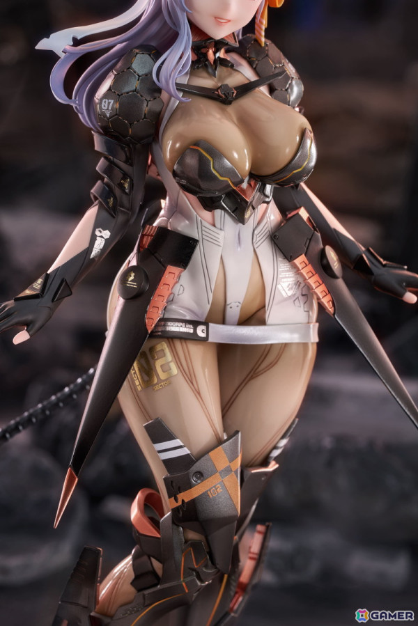 「勝利の女神：NIKKE」よりモダニアが1/7スケールフィギュアになって登場！衣装の質感から武装のディティールまで余すことなく再現の画像2