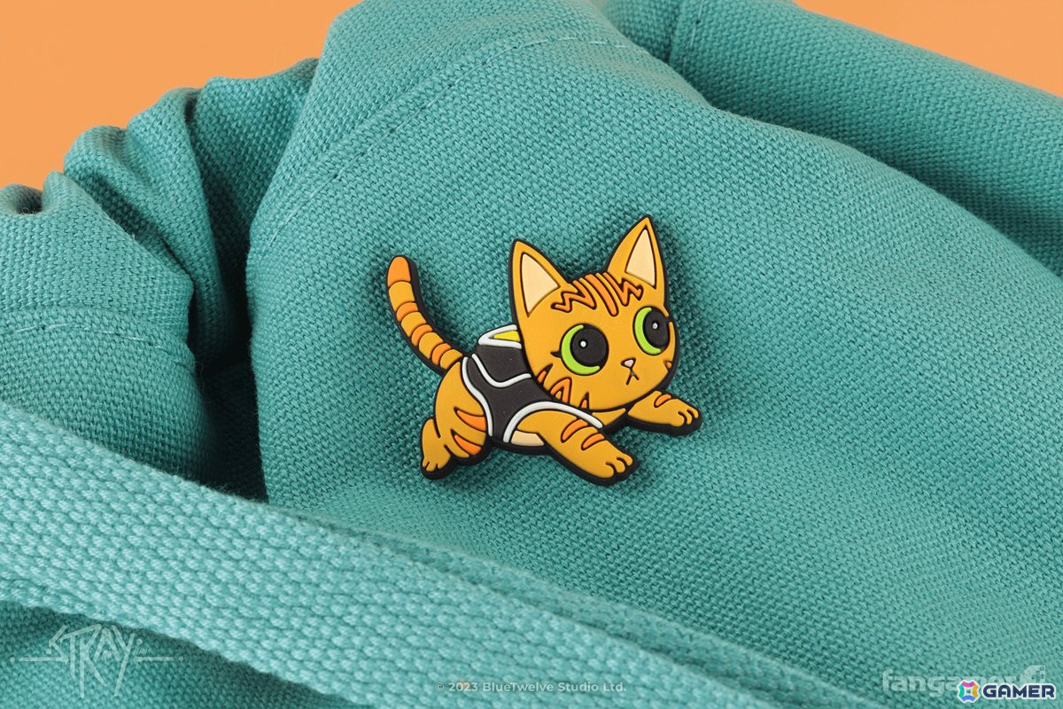「Stray」よりTシャツ、ピンバッジ、ステッカーセットがFangamer Japanで販売開始!「2025年新春初売祭」の2周目もスタートの画像