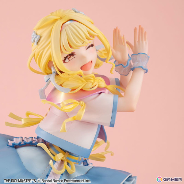 「学マス」ことねがゲーム内のSSRカード【世界一可愛い私】をモチーフに1/7スケールで立体化！台座はライブやステージをイメージの画像