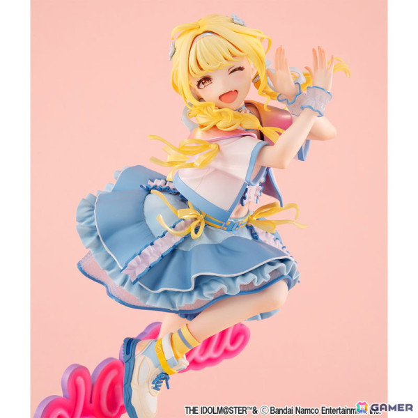 「学マス」ことねがゲーム内のSSRカード【世界一可愛い私】をモチーフに1/7スケールで立体化！台座はライブやステージをイメージの画像