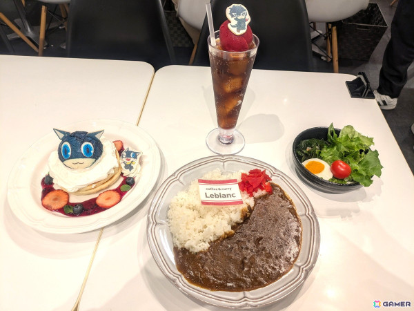 「P5R」＆「P5X」コラボカフェレポート！ルブランのカレーやコーヒーはもちろん、ファンなら反応せざるを得ない“パンケーキ”もラインナップの画像15