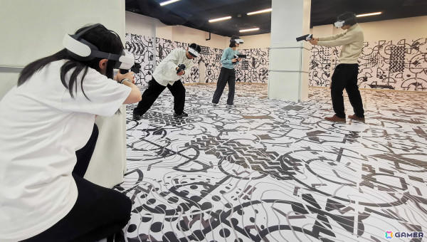 VRアトラクション施設「VR BASE TOKYO」が東京タワーに期間限定でオープン！国内初の16人プレイ大型VRシューティング「INFINITY WARS」が登場の画像5