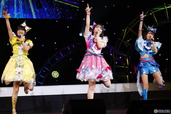 「ひみつのアイプリ　バズリウムライブ」レポート：雷鳴とともに“ダークチィ”降臨！初の単独ライブは見どころ盛りだくさんの画像21