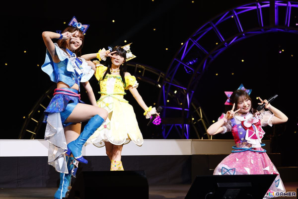 「ひみつのアイプリ　バズリウムライブ」レポート：雷鳴とともに“ダークチィ”降臨！初の単独ライブは見どころ盛りだくさんの画像22
