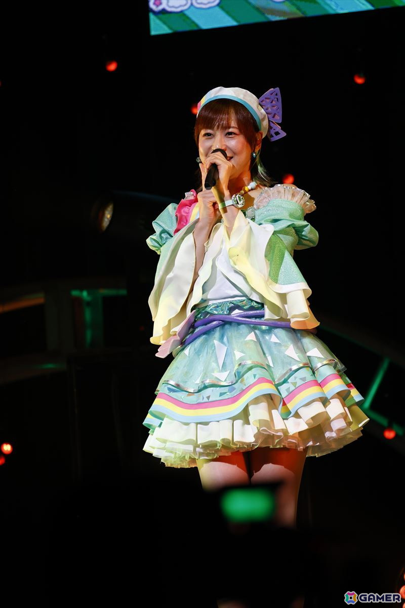 「ひみつのアイプリ　バズリウムライブ」レポート：雷鳴とともに“ダークチィ”降臨！初の単独ライブは見どころ盛りだくさんの画像5