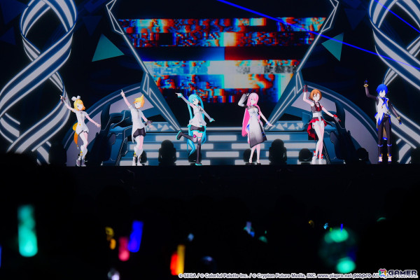 「プロジェクトセカイ COLORFUL LIVE 4th - Unison -」東京公演をレポート！ステージや会場モニターを使った演出、メンバーにフォーカスしたカメラに注目の画像17