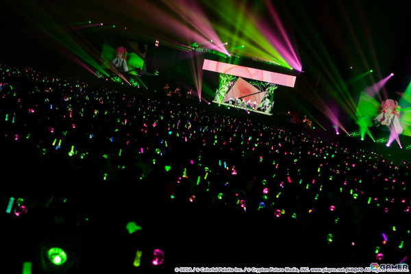 「プロジェクトセカイ COLORFUL LIVE 4th - Unison -」東京公演をレポート！ステージや会場モニターを使った演出、メンバーにフォーカスしたカメラに注目の画像42