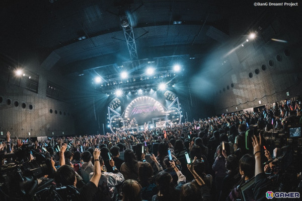 ライブハウスがお祭り騒ぎの地獄と化す！RAISE A SUILEN ZEPP TOUR 2024-2025「PANDEMONIUM」東京公演をレポートの画像3