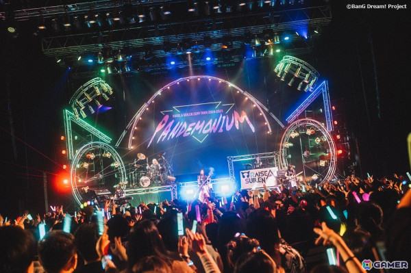 ライブハウスがお祭り騒ぎの地獄と化す！RAISE A SUILEN ZEPP TOUR 2024-2025「PANDEMONIUM」東京公演をレポートの画像4