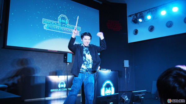 “グルコス”新作「グルーヴコースター フューチャーパフォーマーズ」発表会をレポート！新要素“2種の操作タイプ”を紹介、Ryu☆さん、MASAKIさんも登壇したトークショーもの画像