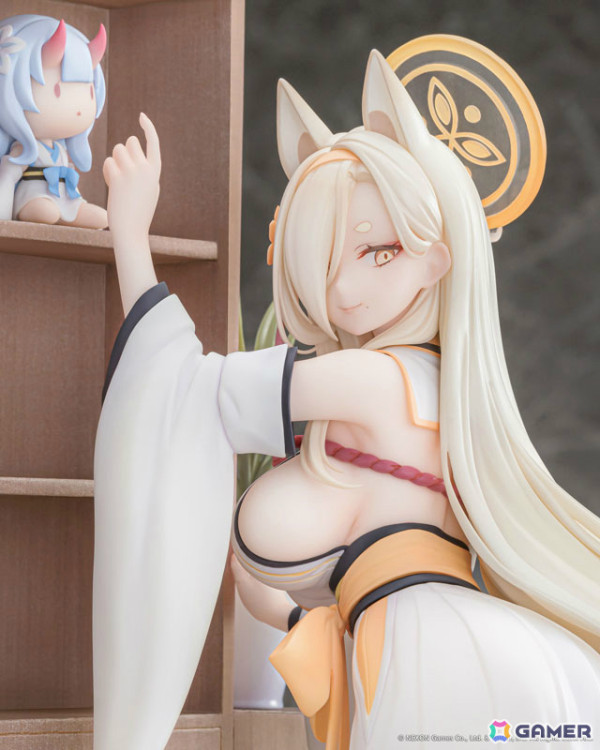 「ブルアカ」カホがメモリアルロビーの姿で立体化！千世のぬいぐるみや猫だるまなどの小物もリアルに再現の画像13