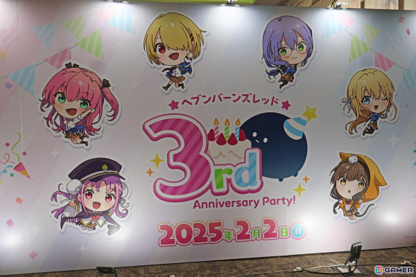 「ヘブンバーンズレッド」3周年イベントの展示・物販コーナーとコラボカフェをレポート！等身大の七瀬七海の造形から感じた並々ならぬこだわりの画像1