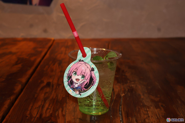 「ヘブンバーンズレッド」3周年イベントの展示・物販コーナーとコラボカフェをレポート！等身大の七瀬七海の造形から感じた並々ならぬこだわりの画像11