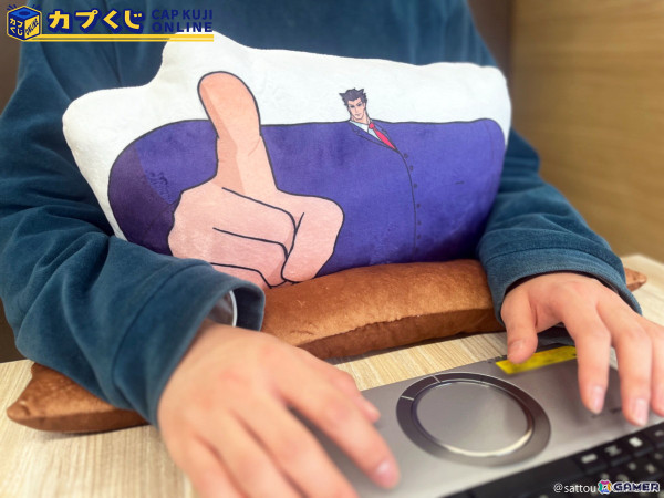 成歩堂と御剣の圧倒的肩幅を見よ！「逆転裁判」シリーズとイラストレーター「sattou」氏がコラボしたオンラインくじが本日12時より販売の画像4