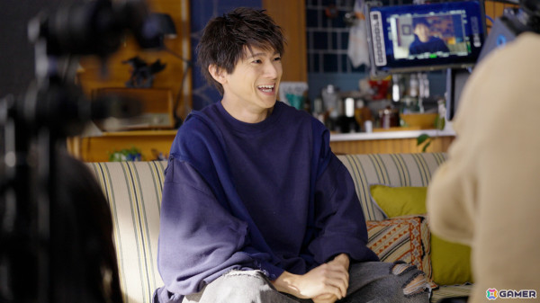 山田裕貴さん出演の「モンスターハンターワイルズ」新TVCMが公開――没入しすぎるあまり現実世界にオトモアイルーが出現！？の画像16