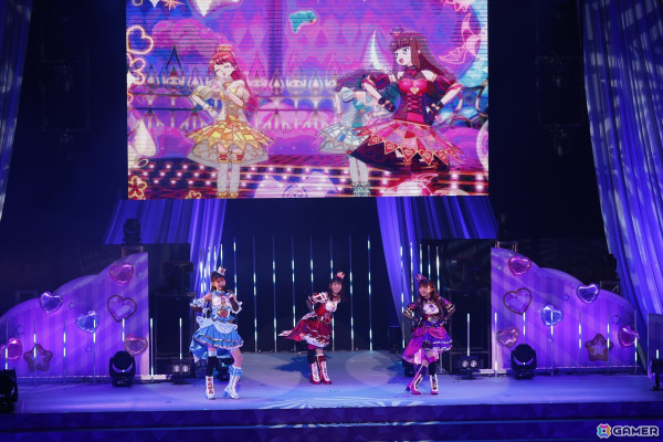 「プリパラ 10th Anniversary Thank you♡Music Live」チーム曲を中心に届けられたDay.1のレポートが到着！の画像13
