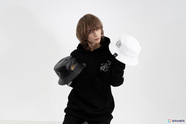 「NEEDY GIRL OVERDOSE」3周年記念企画展「ニディガ展3」グッズの事後通販が2月17日より開始！展示絵画の抽選販売もの画像4