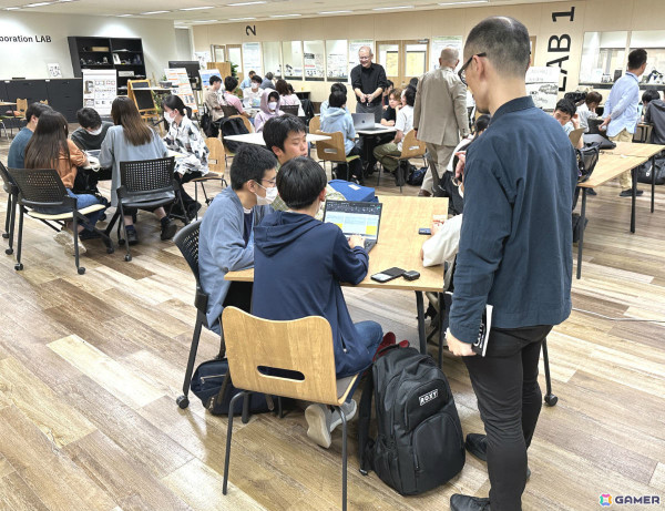 「アイマス」などを手掛けた小山順一朗氏と日本工学院の学生たちによる「Vision Craft」の成果が卒業展で公開！の画像2