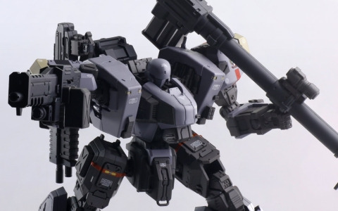 「フロントミッション ストラクチャーアーツ プラス」に1/48スケールZenith V 30th anniversary editionが登場！