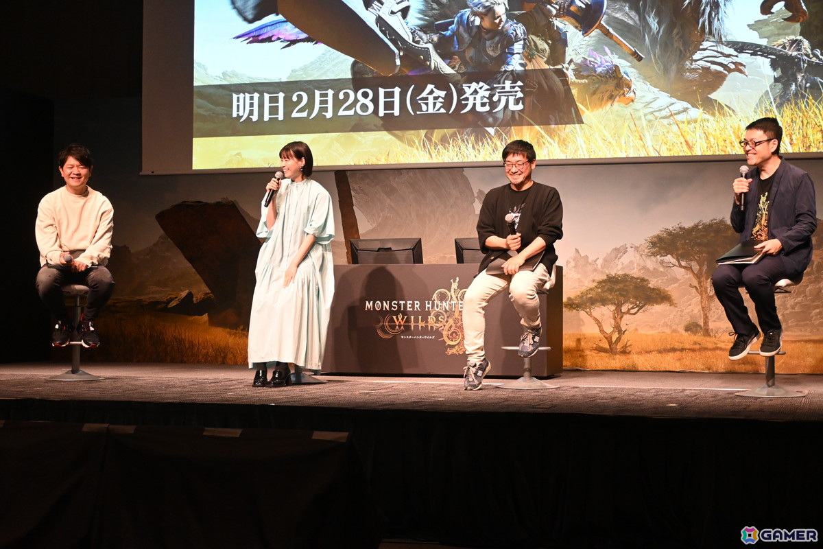 「モンスターハンターワイルズ」発売前夜イベントで辻本氏と西野さんがイャンクックに挑戦!ステージに実寸大の大タル爆弾が現れる場面もの画像