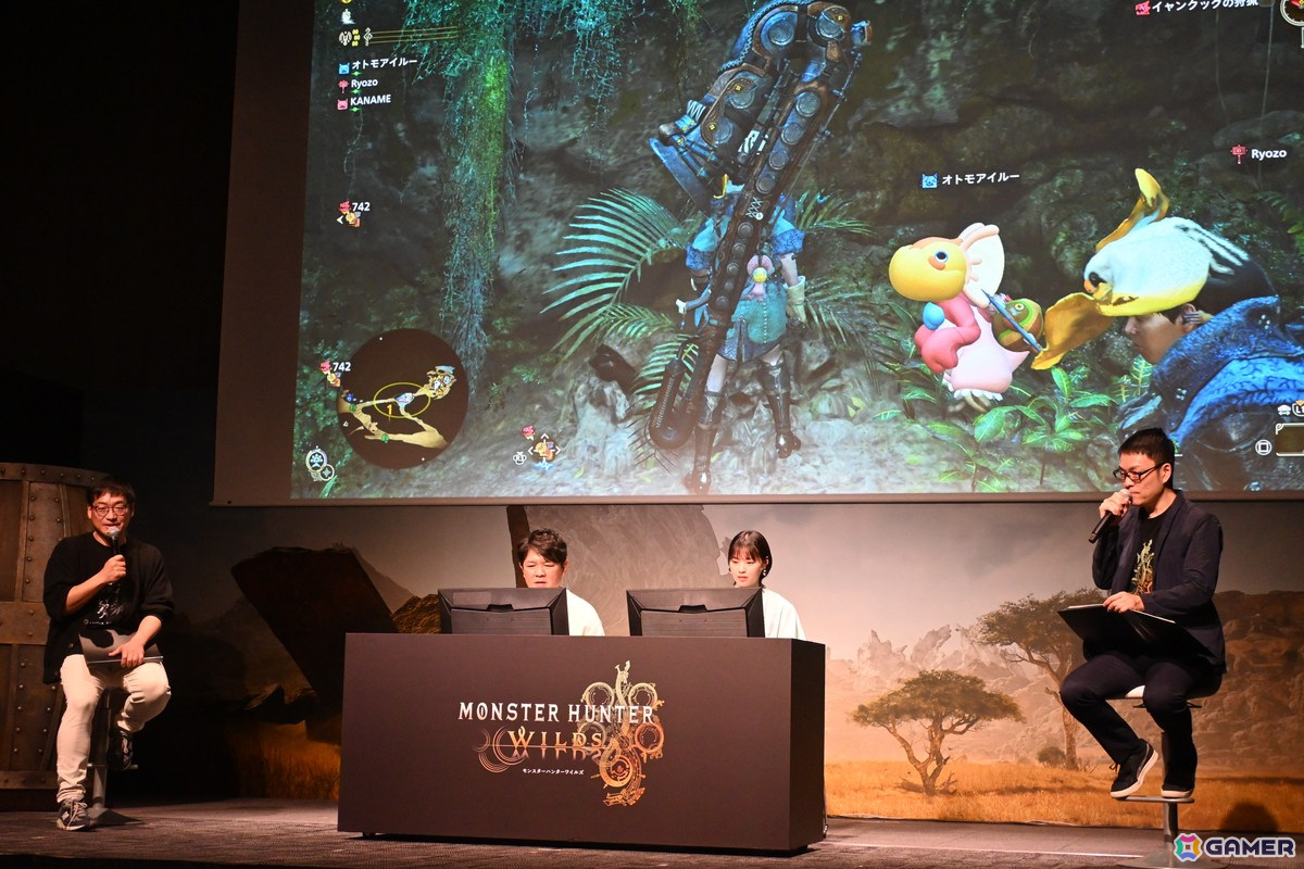 「モンスターハンターワイルズ」発売前夜イベントで辻本氏と西野さんがイャンクックに挑戦!ステージに実寸大の大タル爆弾が現れる場面もの画像