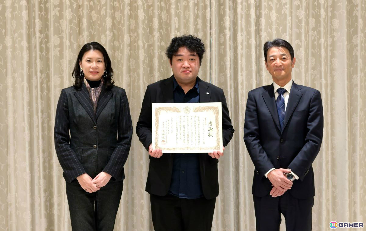 「ユミアのアトリエ」がサイバーセキュリティ月間に神奈川県警察とタイアップ!県内各所にフィッシング被害防止のデジタルサイネージを掲示の画像