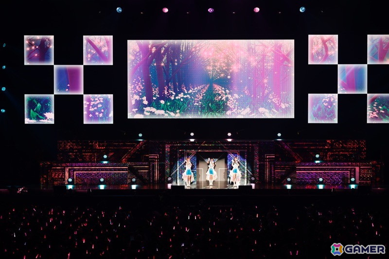 「With you」「Future Designer」「未来へのSign」などアニメ「シャニアニ2nd」の楽曲が届けられた「Over the prism」DAY1公演をレポートの画像