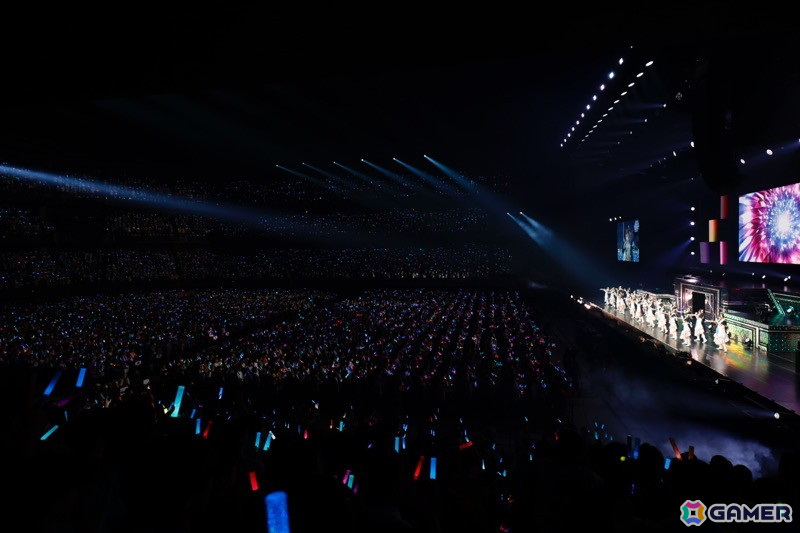 「With you」「Future Designer」「未来へのSign」などアニメ「シャニアニ2nd」の楽曲が届けられた「Over the prism」DAY1公演をレポートの画像