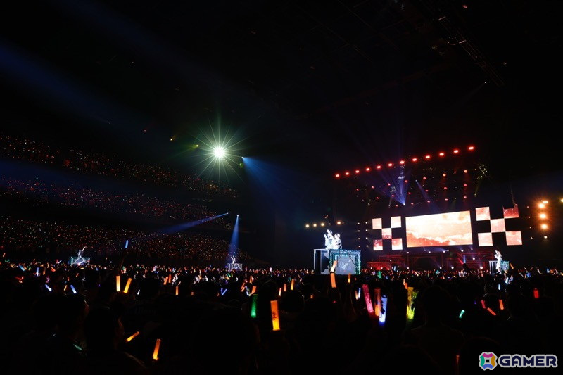 「With you」「Future Designer」「未来へのSign」などアニメ「シャニアニ2nd」の楽曲が届けられた「Over the prism」DAY1公演をレポートの画像