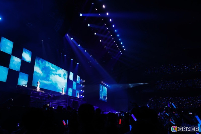「With you」「Future Designer」「未来へのSign」などアニメ「シャニアニ2nd」の楽曲が届けられた「Over the prism」DAY1公演をレポートの画像