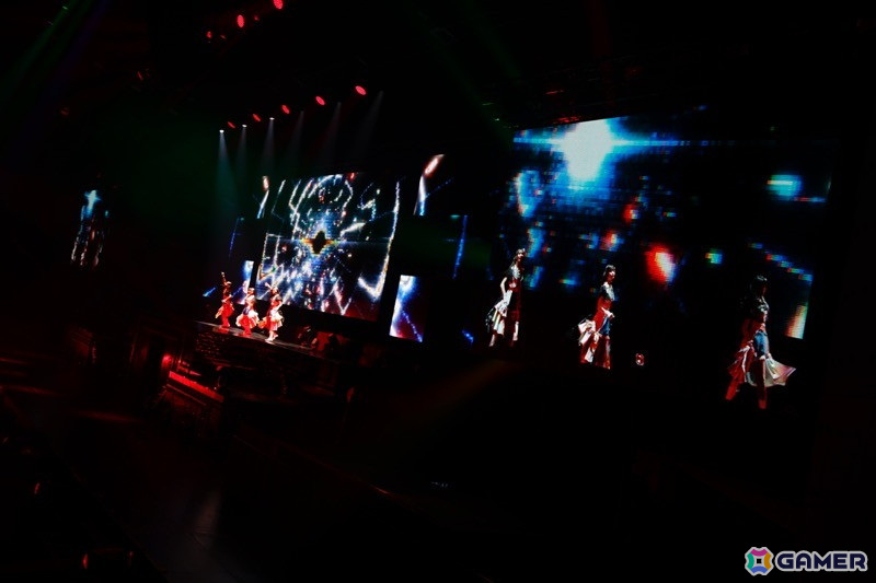 「With you」「Future Designer」「未来へのSign」などアニメ「シャニアニ2nd」の楽曲が届けられた「Over the prism」DAY1公演をレポートの画像