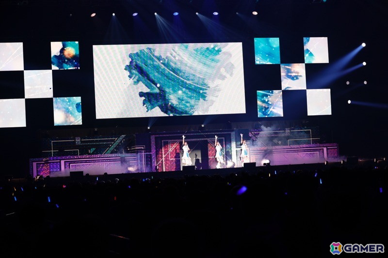 「With you」「Future Designer」「未来へのSign」などアニメ「シャニアニ2nd」の楽曲が届けられた「Over the prism」DAY1公演をレポートの画像