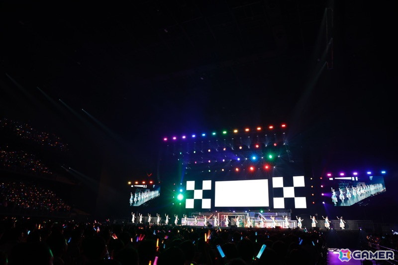 「With you」「Future Designer」「未来へのSign」などアニメ「シャニアニ2nd」の楽曲が届けられた「Over the prism」DAY1公演をレポートの画像