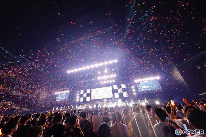 「With you」「Future Designer」「未来へのSign」などアニメ「シャニアニ2nd」の楽曲が届けられた「Over the prism」DAY1公演をレポートの画像
