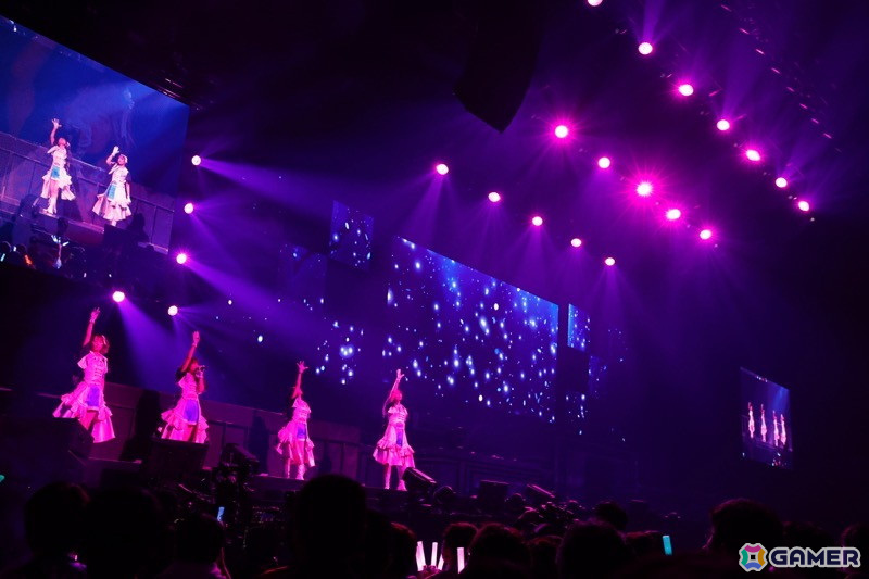 「With you」「Future Designer」「未来へのSign」などアニメ「シャニアニ2nd」の楽曲が届けられた「Over the prism」DAY1公演をレポートの画像