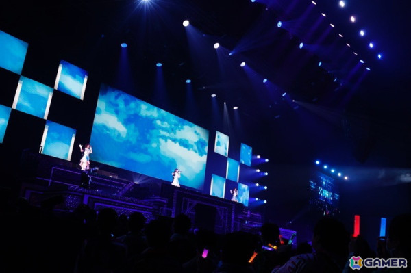 「シャニアニ2nd」のライブ「Over the prism」DAY2公演をレポート！「さあ舞い上がれ」「橙より未来」「星の数だけ」を印象的な演出とともに披露の画像41