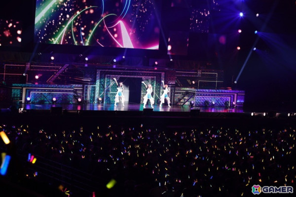 「シャニアニ2nd」のライブ「Over the prism」DAY2公演をレポート！「さあ舞い上がれ」「橙より未来」「星の数だけ」を印象的な演出とともに披露の画像48
