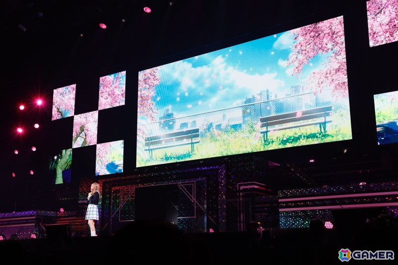 「シャニアニ2nd」のライブ「Over the prism」DAY2公演をレポート!「さあ舞い上がれ」「橙より未来」「星の数だけ」を印象的な演出とともに披露の画像