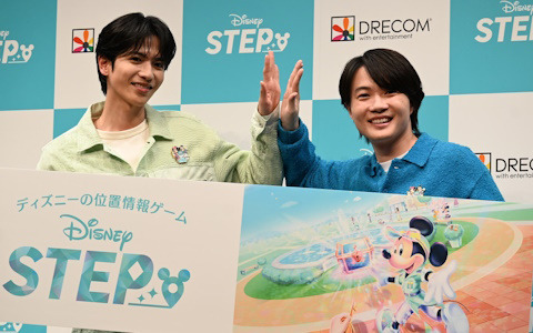 神木隆之介さんと志尊淳さんの仲良しすぎる一面が垣間見えた「Disney STEP」の新CMお披露目イベントをレポート！
