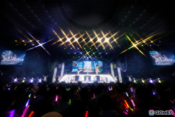 原 涼子さんが望月聖のソロ曲「メサイア」を初披露！「デレステ」10周年記念ツアー大阪公演DAY2レポートの画像2