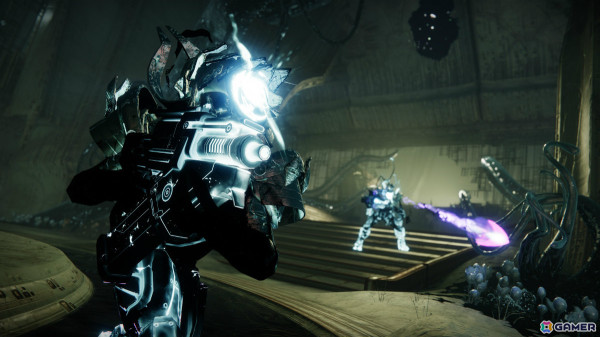 「Destiny 2」で「異端」第2幕がリリース！次々と襲い来る敵と戦う3人用アクティビティ「刃の宮殿」や5つの異端武器などが登場の画像