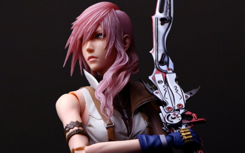 ファイナルファンタジーXIII ライトニング」1/6.5スケールフィギュアが