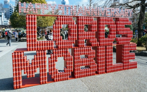 「ロードモバイル」9周年とコカ・コーラコラボを記念したオブジェが浅草寺に登場！イベントの様子を映した動画も公開